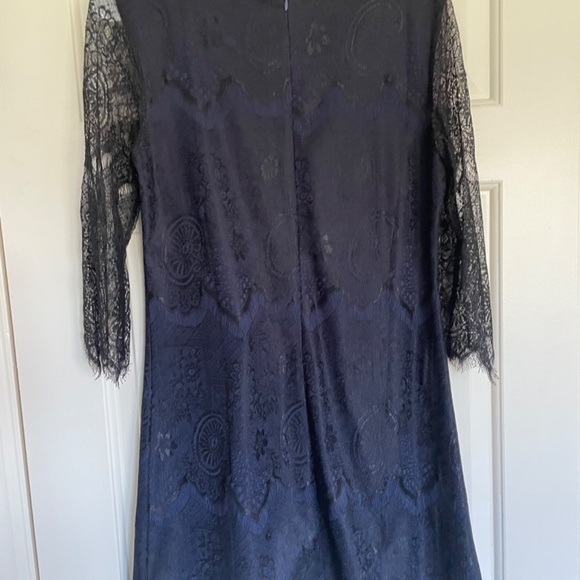 Solitaire Navy Dress with Black Lace Medium style 12-2011 - Picture 5 of 11